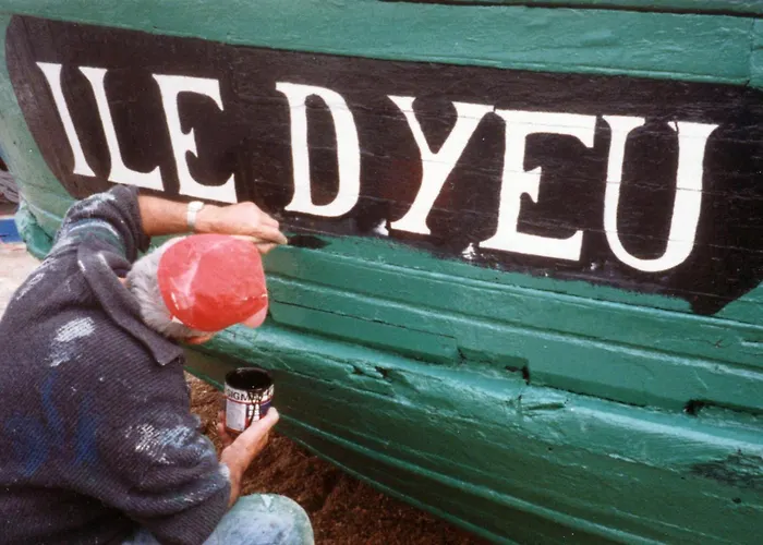 Maison De A L'ile D'yeu - Les Genets Feriehus *